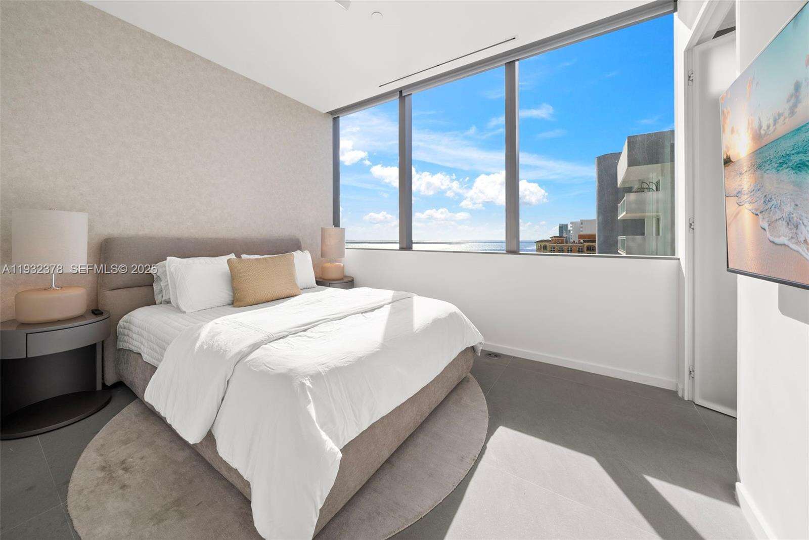 2000 OCEAN - 2000 Ocean Dr, Hallandale Beach, FL 33009 | Picture 31