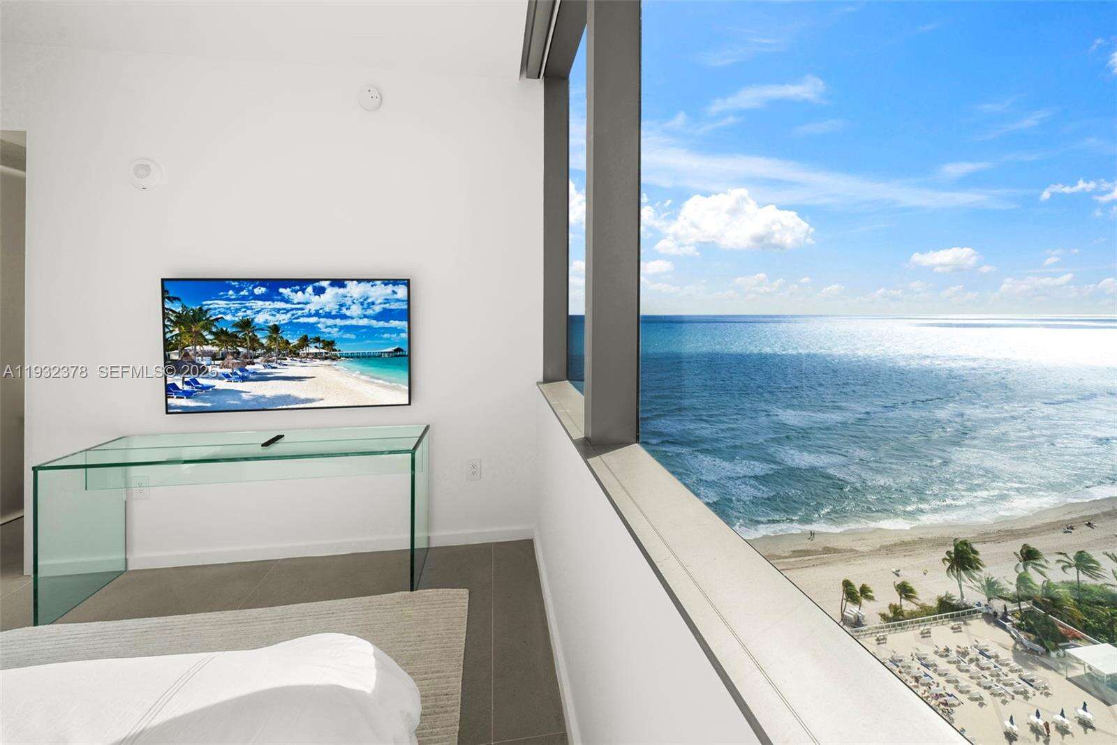 2000 OCEAN - 2000 Ocean Dr, Hallandale Beach, FL 33009 | Picture 35