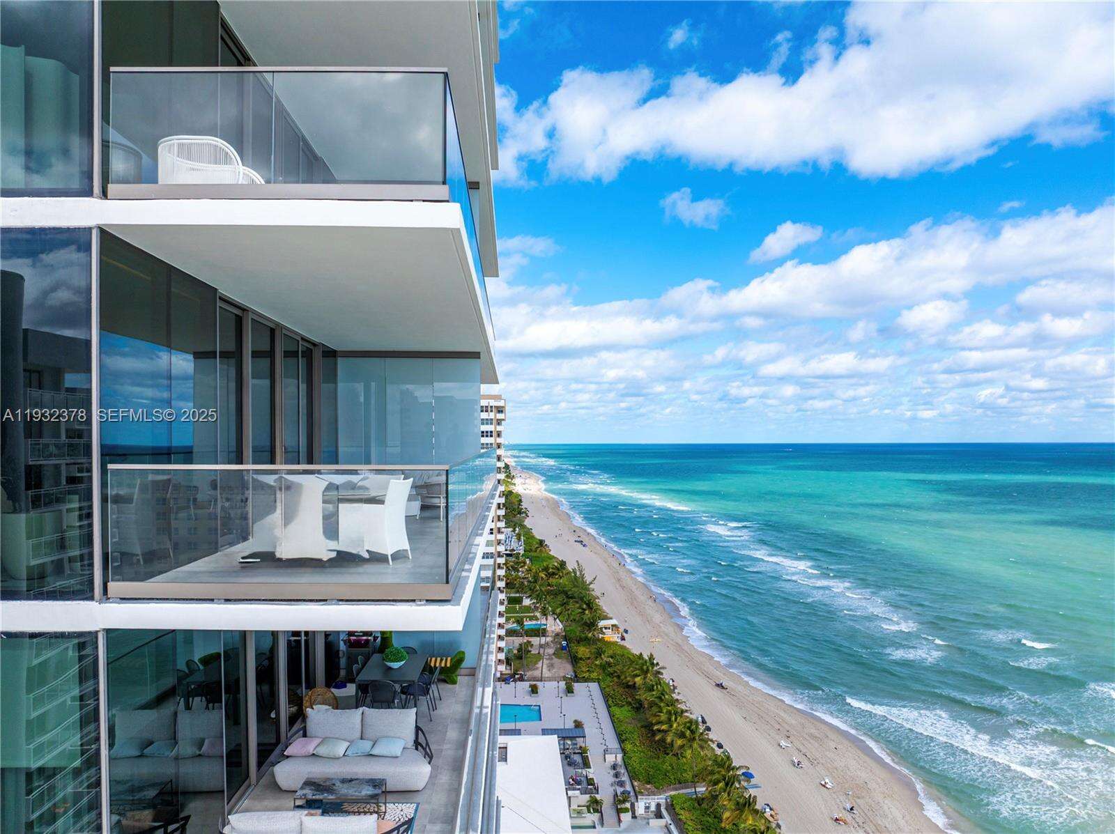 2000 OCEAN - 2000 Ocean Dr, Hallandale Beach, FL 33009 | Picture 9