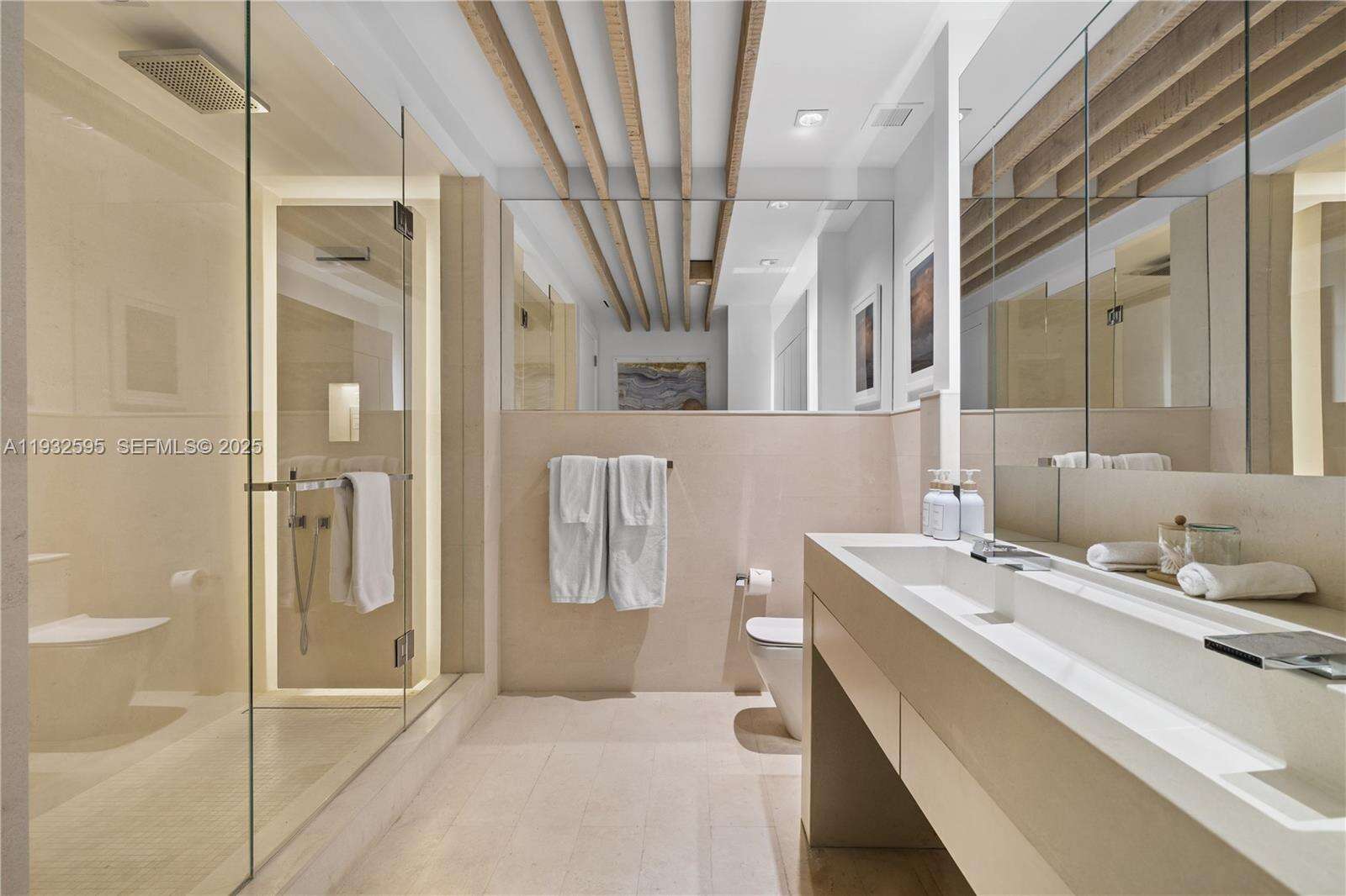 2399 COLLINS AVENUE - 102 24 St, Miami Beach, FL 33139 | Picture 25