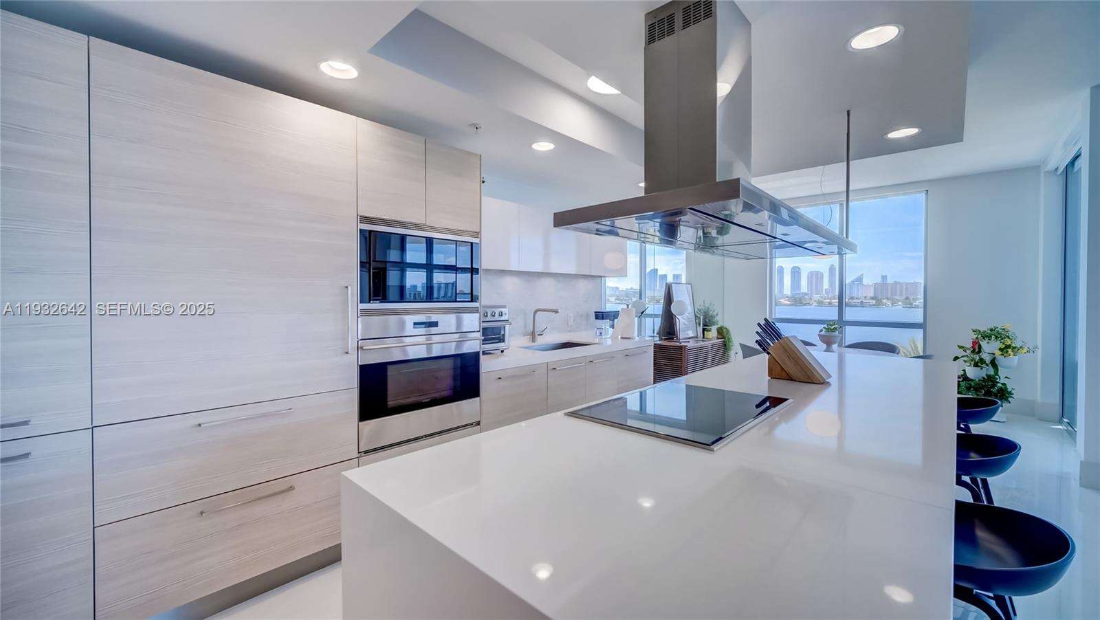 MARINA PALMS RESIDENCES SOUTH - 17111 Biscayne Blvd, North Miami Beach, FL 33160 | Picture 7