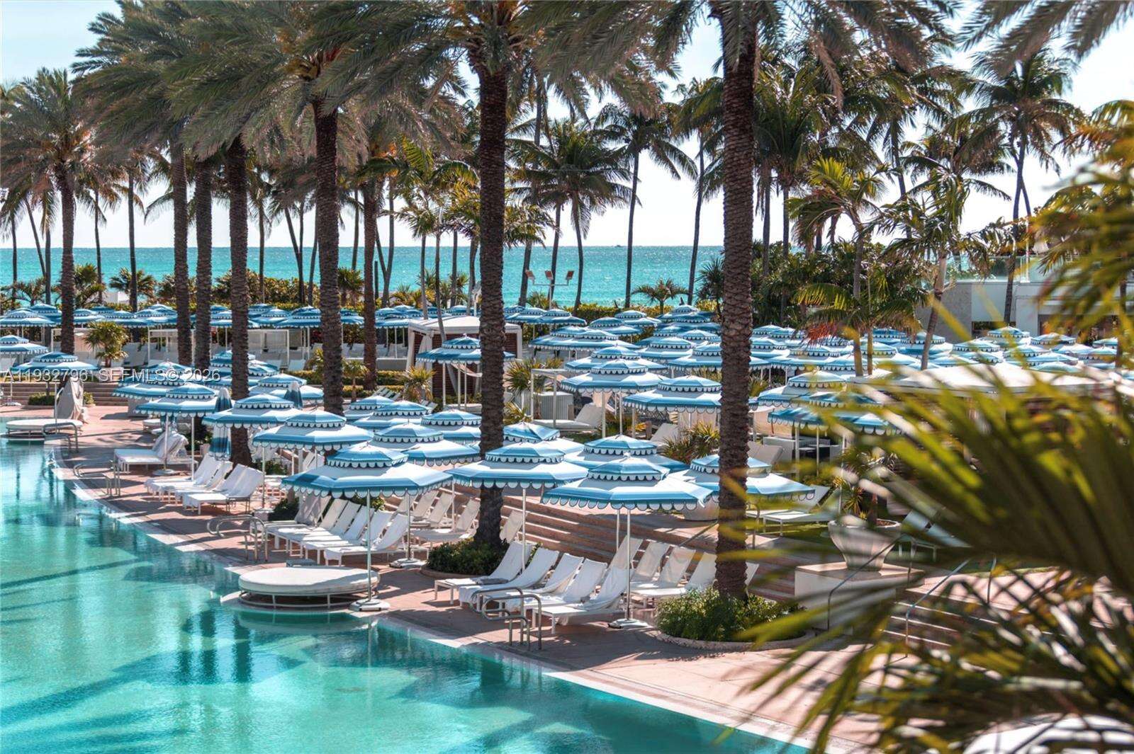 FONTAINEBLEAU III OCEAN CLUB - 4391 Collins Ave, Miami Beach, FL 33140 | Picture 18