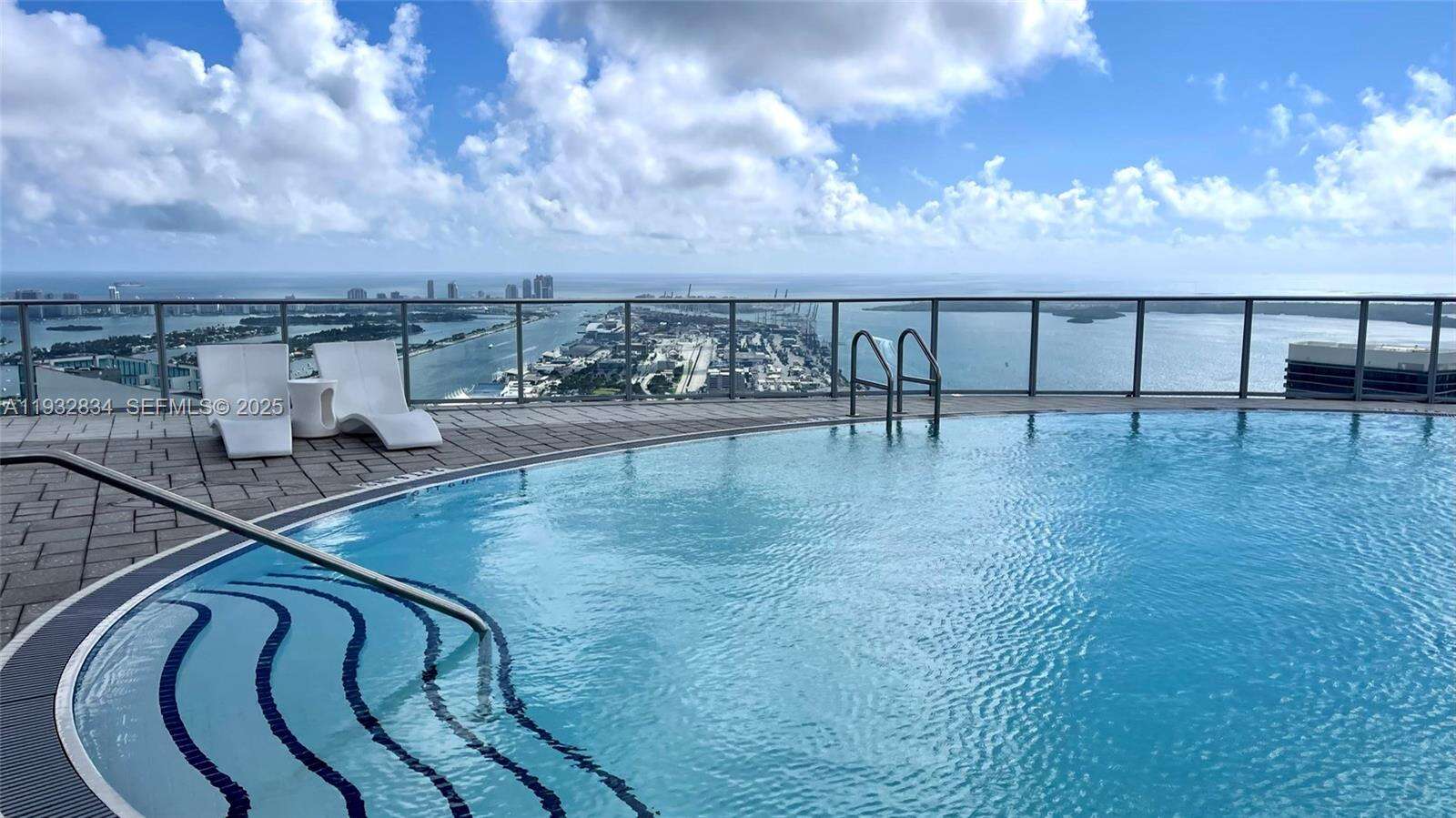 Paramount Miami Worldcenter at 851 1 Ave, Miami, FL 33132 - For Sale photo 38