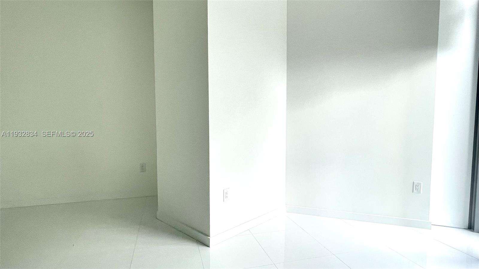 Paramount Miami Worldcenter at 851 1 Ave, Miami, FL 33132 - For Sale photo 6