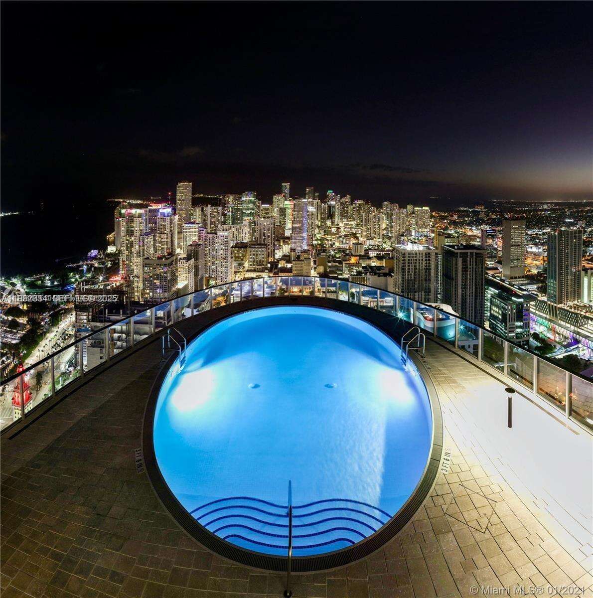 Paramount Miami Worldcenter at 851 1 Ave, Miami, FL 33132 - For Sale photo 53