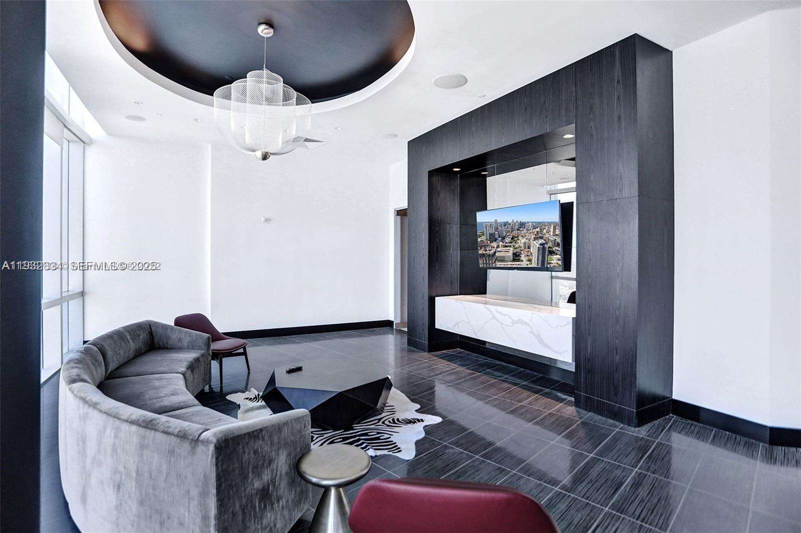 Paramount Miami Worldcenter at 851 1 Ave, Miami, FL 33132 - For Sale photo 62