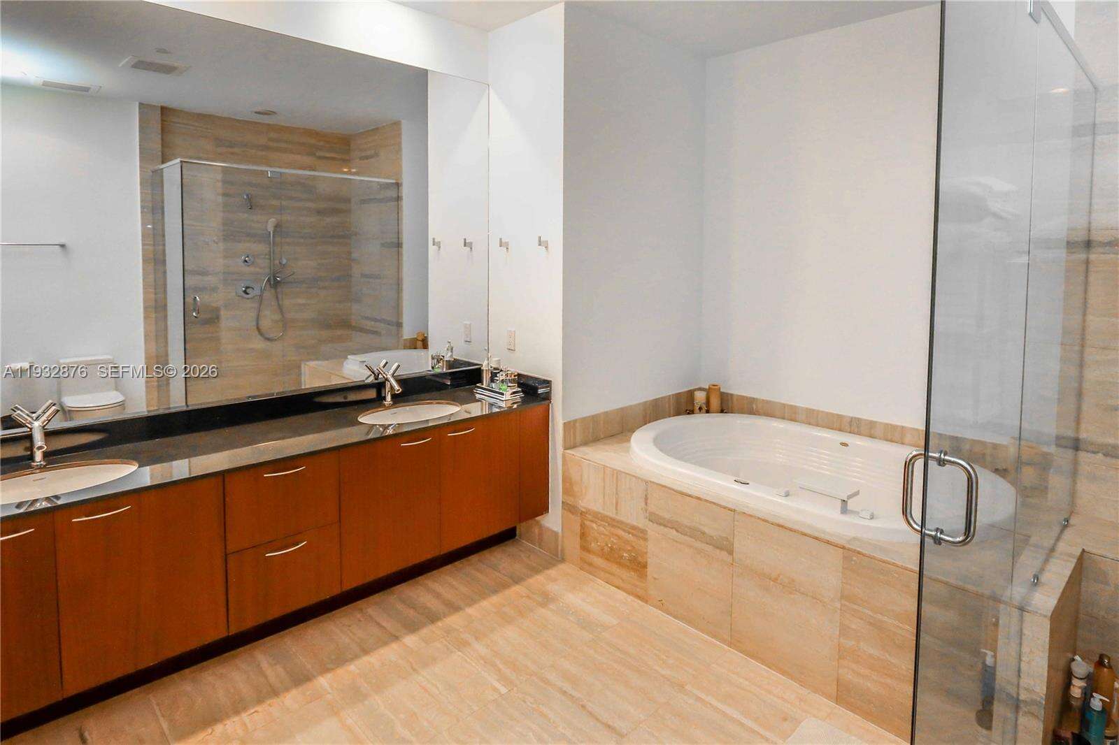 TDR TOWER III - 15811 Collins Ave, Sunny Isles Beach, FL 33160 | Picture 30