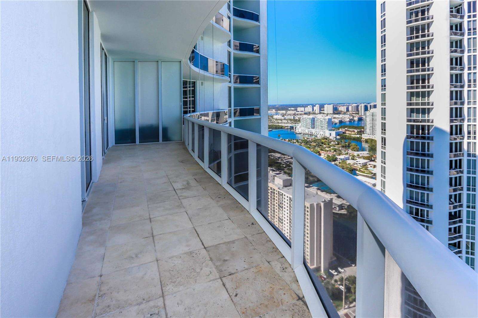 TDR TOWER III - 15811 Collins Ave, Sunny Isles Beach, FL 33160 | Picture 33