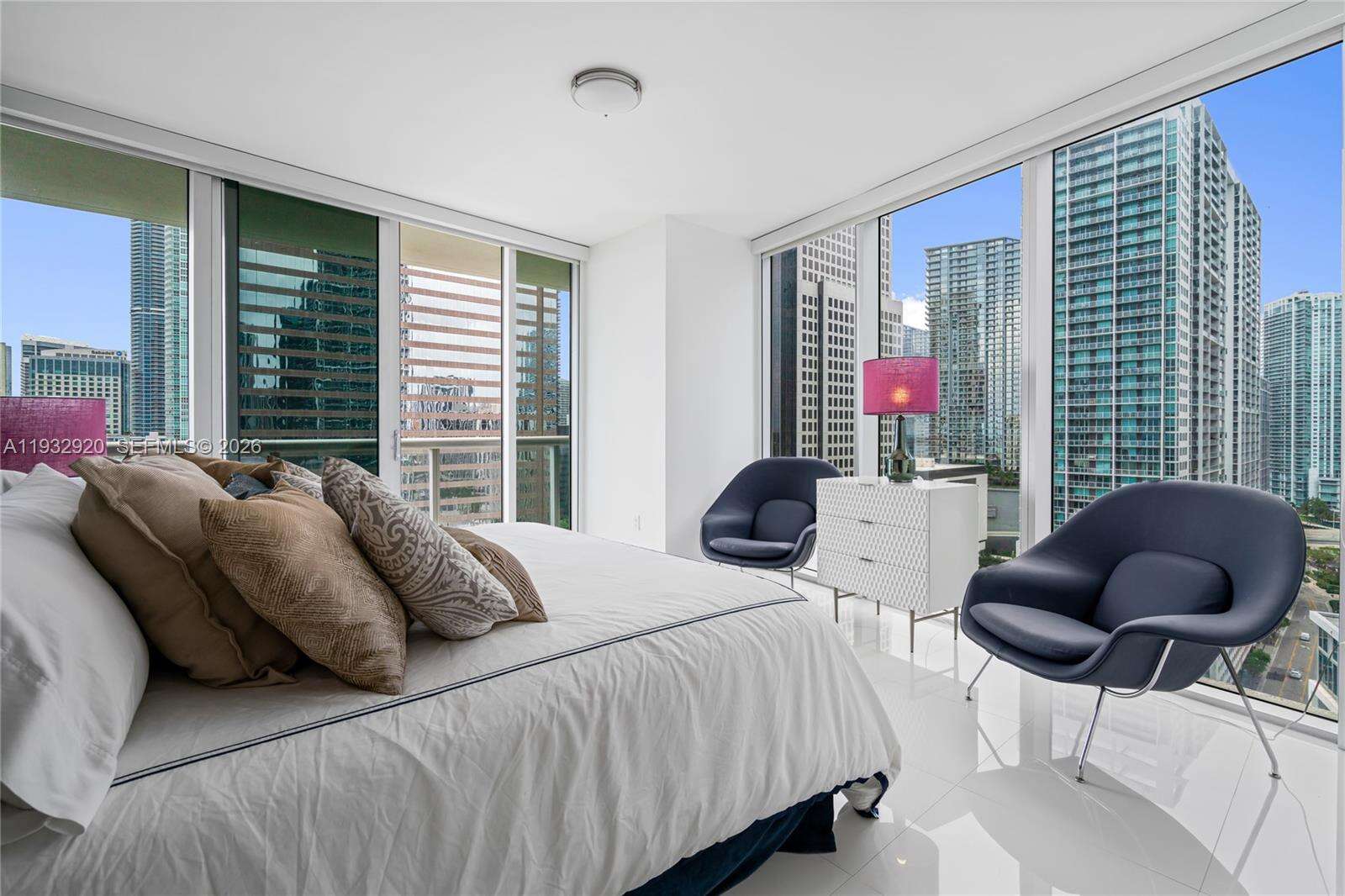 Icon Brickell 2 at 495 Brickell Ave, Miami, FL 33131 - For Sale photo 7