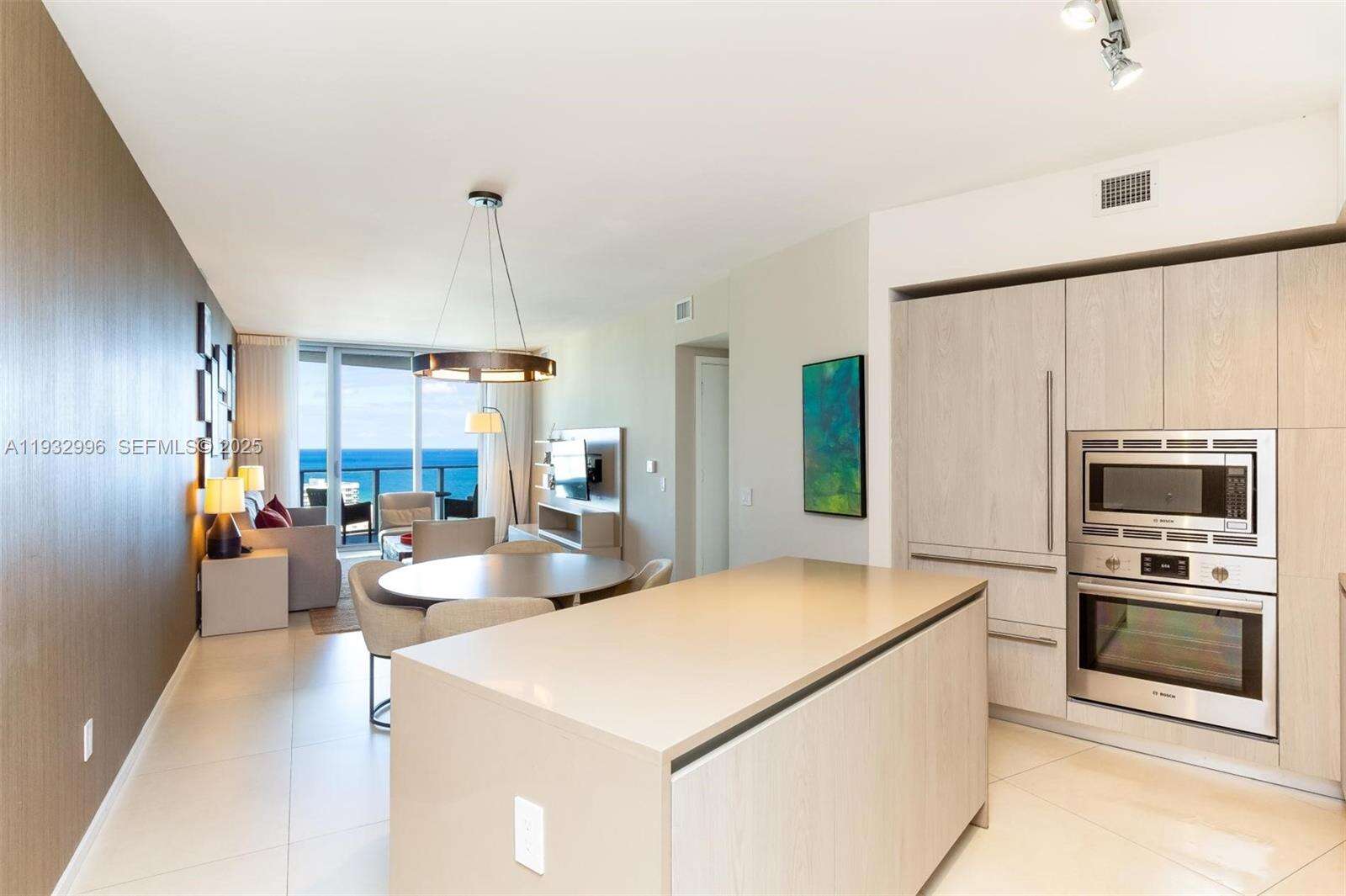 Hyde Resort at 4111 Ocean Dr, Hollywood, FL 33019 - For Sale photo 2