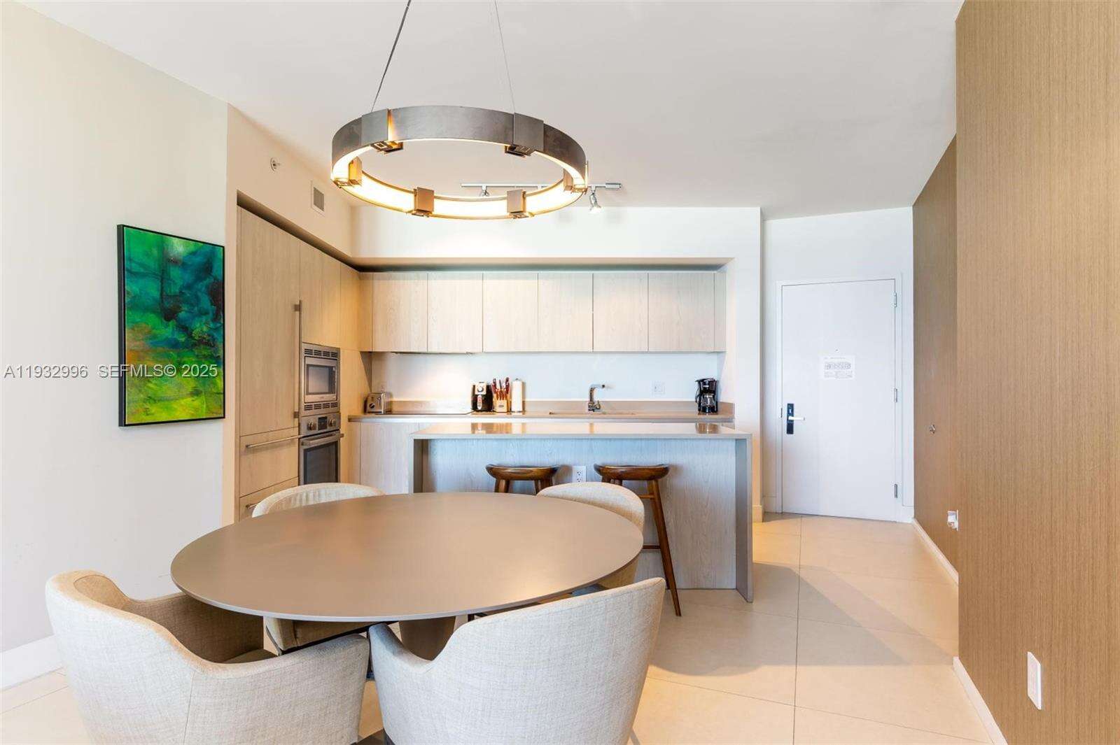 Hyde Resort at 4111 Ocean Dr, Hollywood, FL 33019 - For Sale photo 9