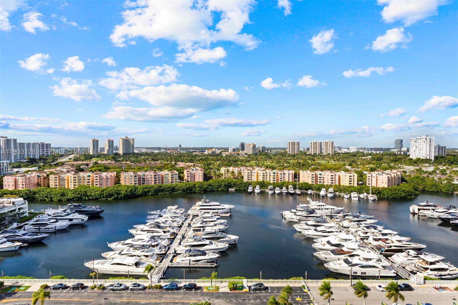 Turnberry Isle South Condos for Sale & Rent | Picture 1