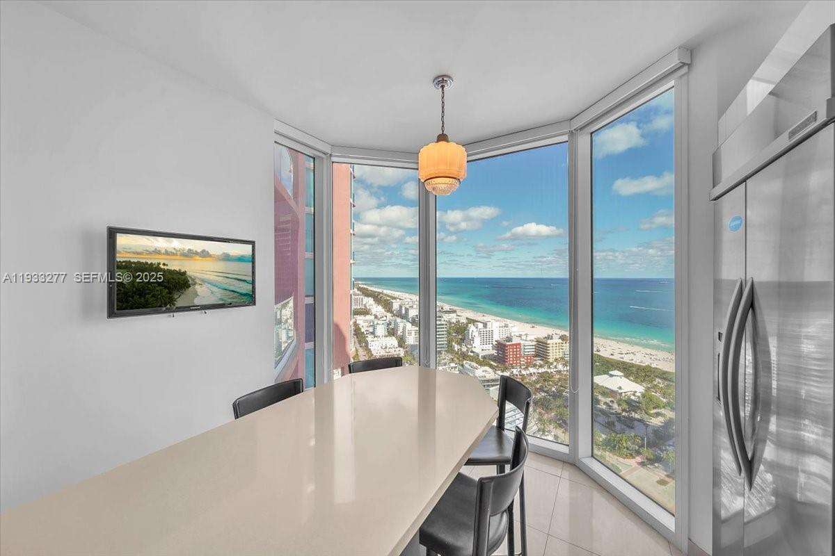 PORTOFINO TOWER - 300 Pointe Dr, Miami Beach, FL 33139 | Picture 13