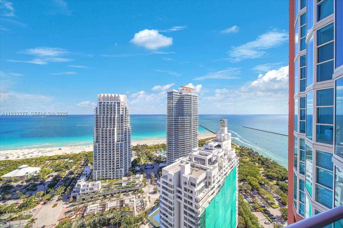 PORTOFINO TOWER - 300 Pointe Dr, Miami Beach, FL 33139 | Picture 21