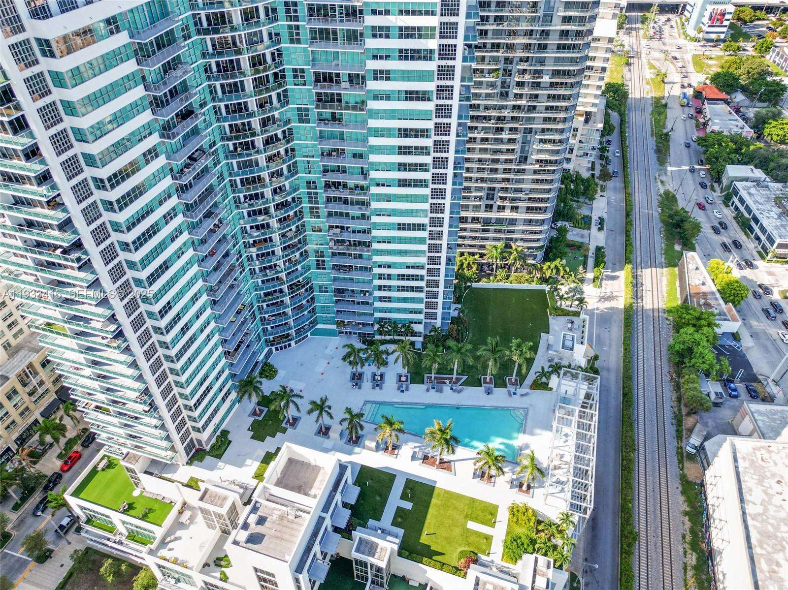 Four Midtown at 3301 1 Ave, Miami, FL 33137 - For Sale photo 3