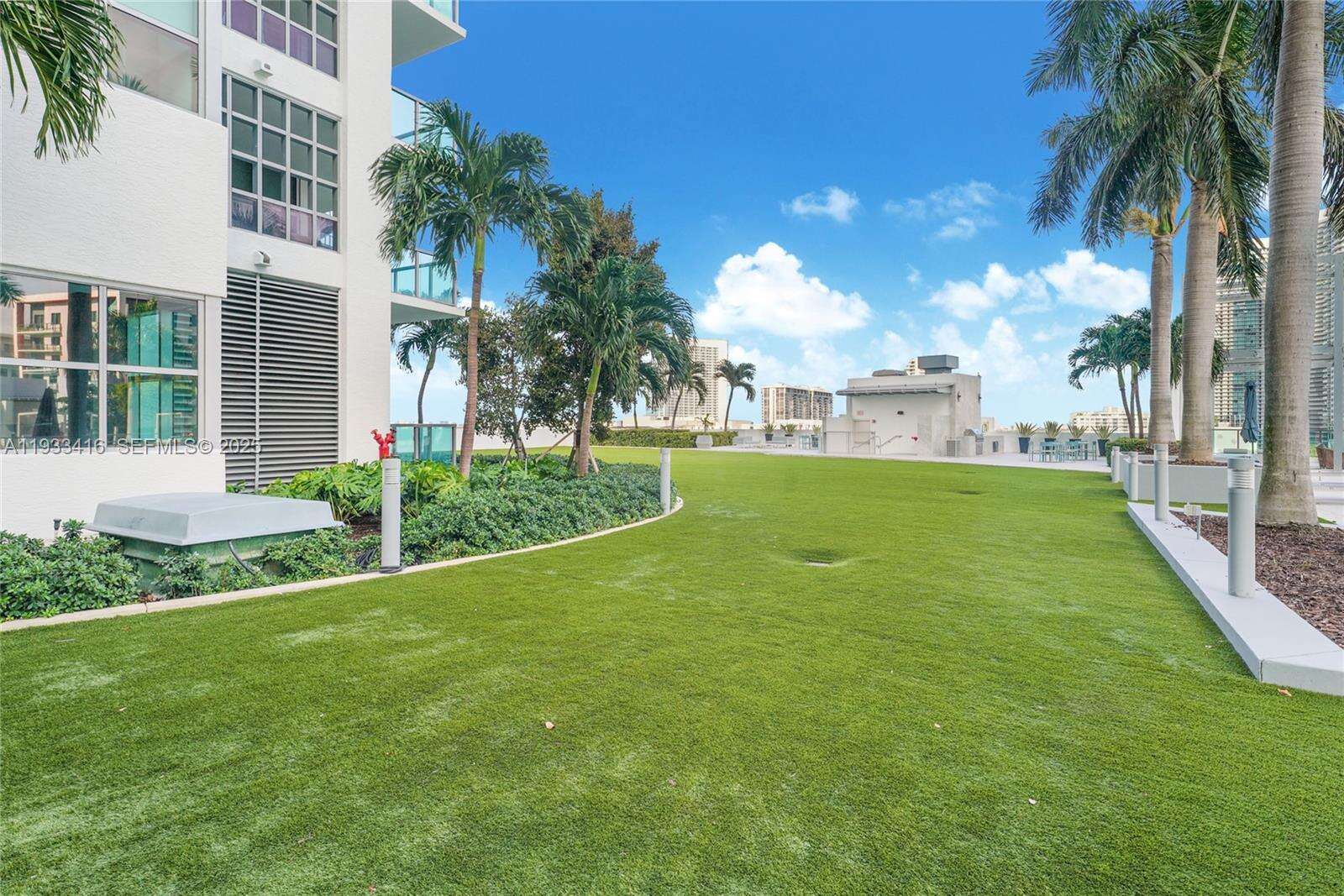Four Midtown at 3301 1 Ave, Miami, FL 33137 - For Sale photo 35