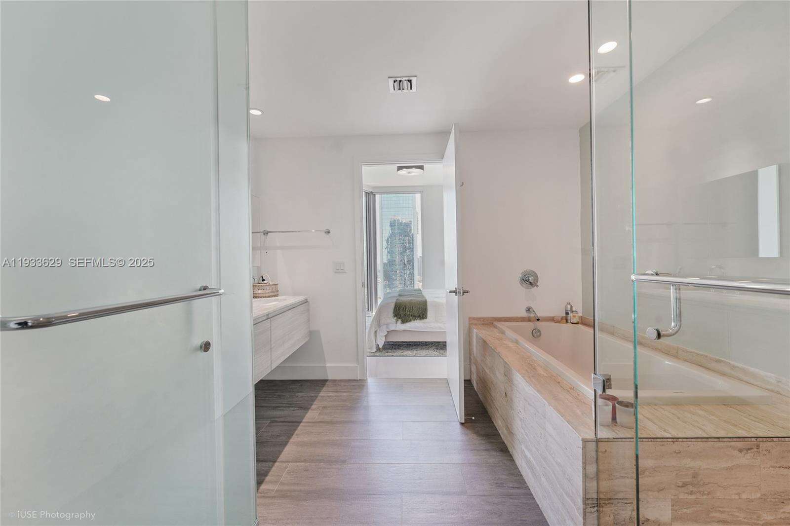 Biscayne Beach at 2900 7th Ave, Miami, FL 33137 - For Sale photo 15