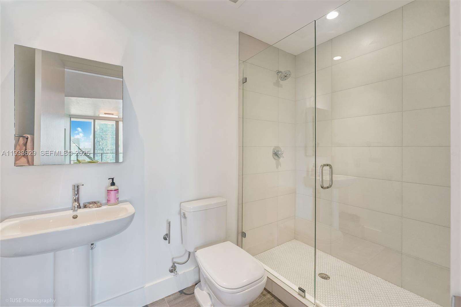 Biscayne Beach at 2900 7th Ave, Miami, FL 33137 - For Sale photo 10