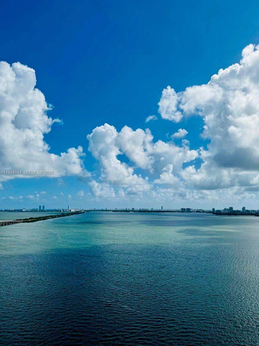 GRAN PARAISO - 480 31 St, Miami, FL 33137 | Picture 2