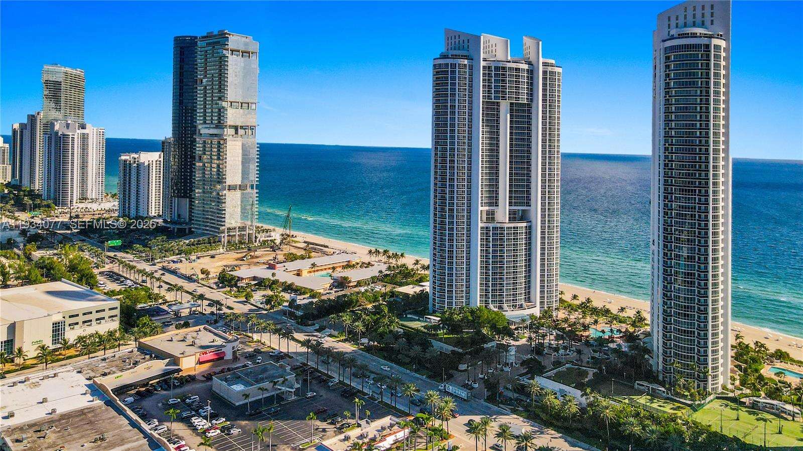 TRUMP ROYALE - 18201 Collins Ave, Sunny Isles Beach, FL 33160 | Picture 49