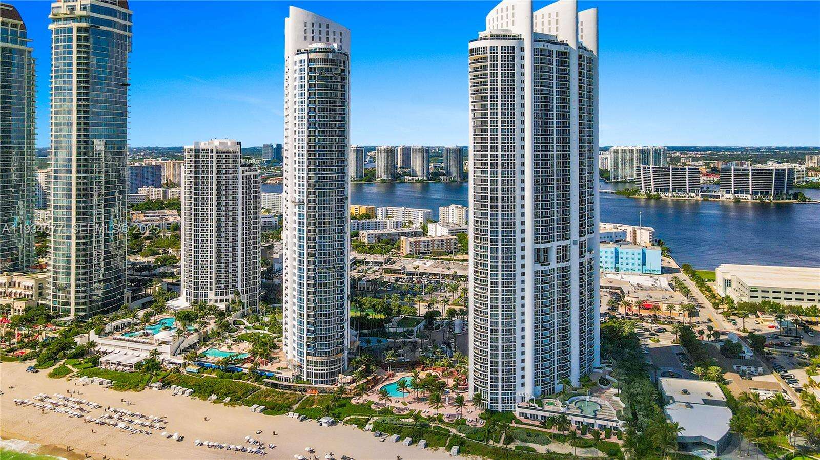 TRUMP ROYALE - 18201 Collins Ave, Sunny Isles Beach, FL 33160 | Picture 56