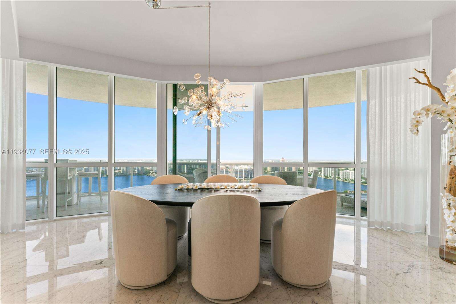 TRUMP ROYALE - 18201 Collins Ave, Sunny Isles Beach, FL 33160 | Picture 9