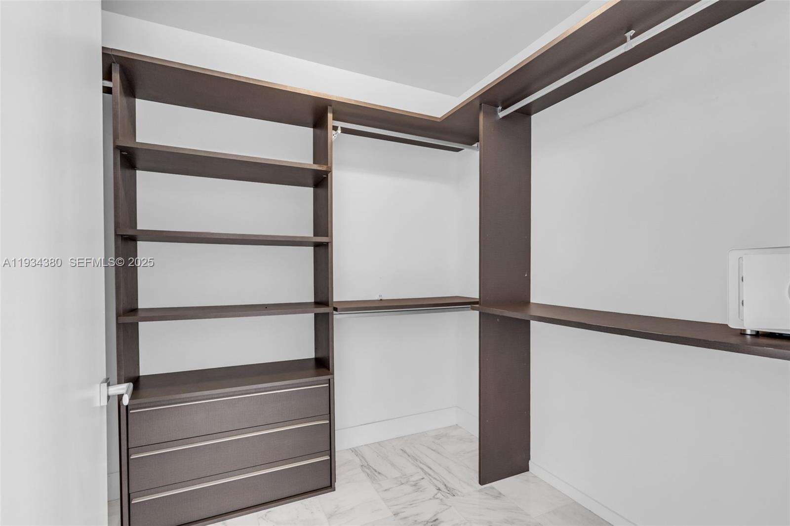 ECHO BRICKELL - 1451 Brickell Ave, Miami, FL 33131 | Picture 27