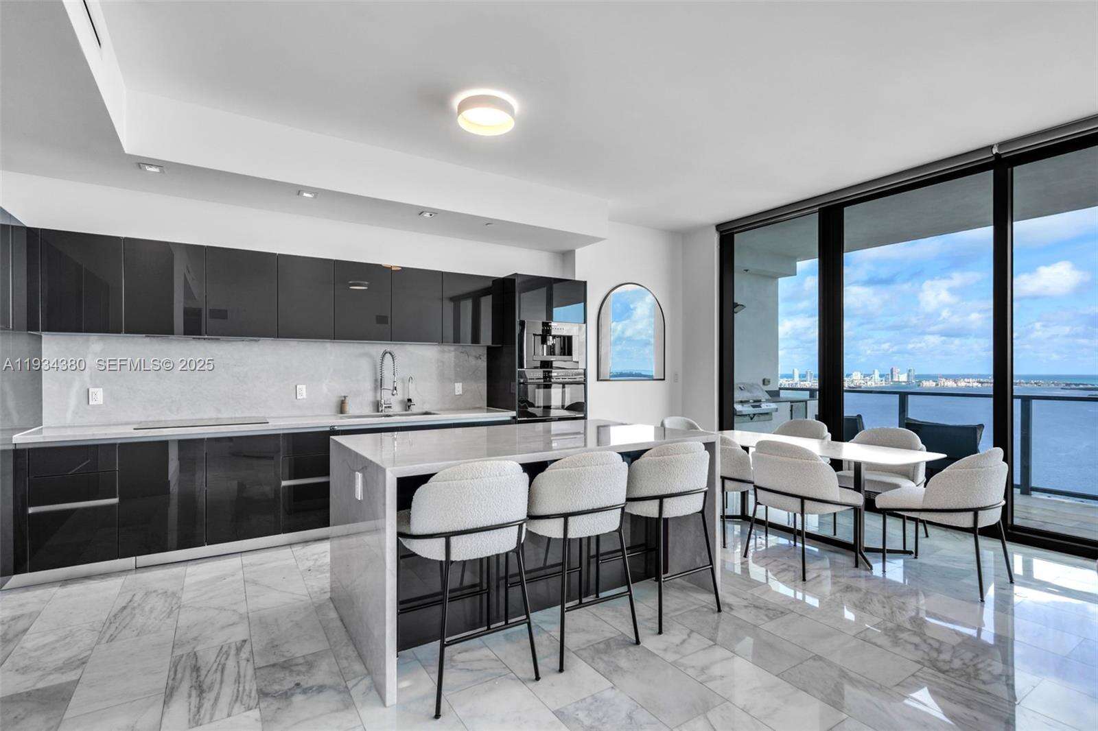 ECHO BRICKELL - 1451 Brickell Ave, Miami, FL 33131 | Picture 8