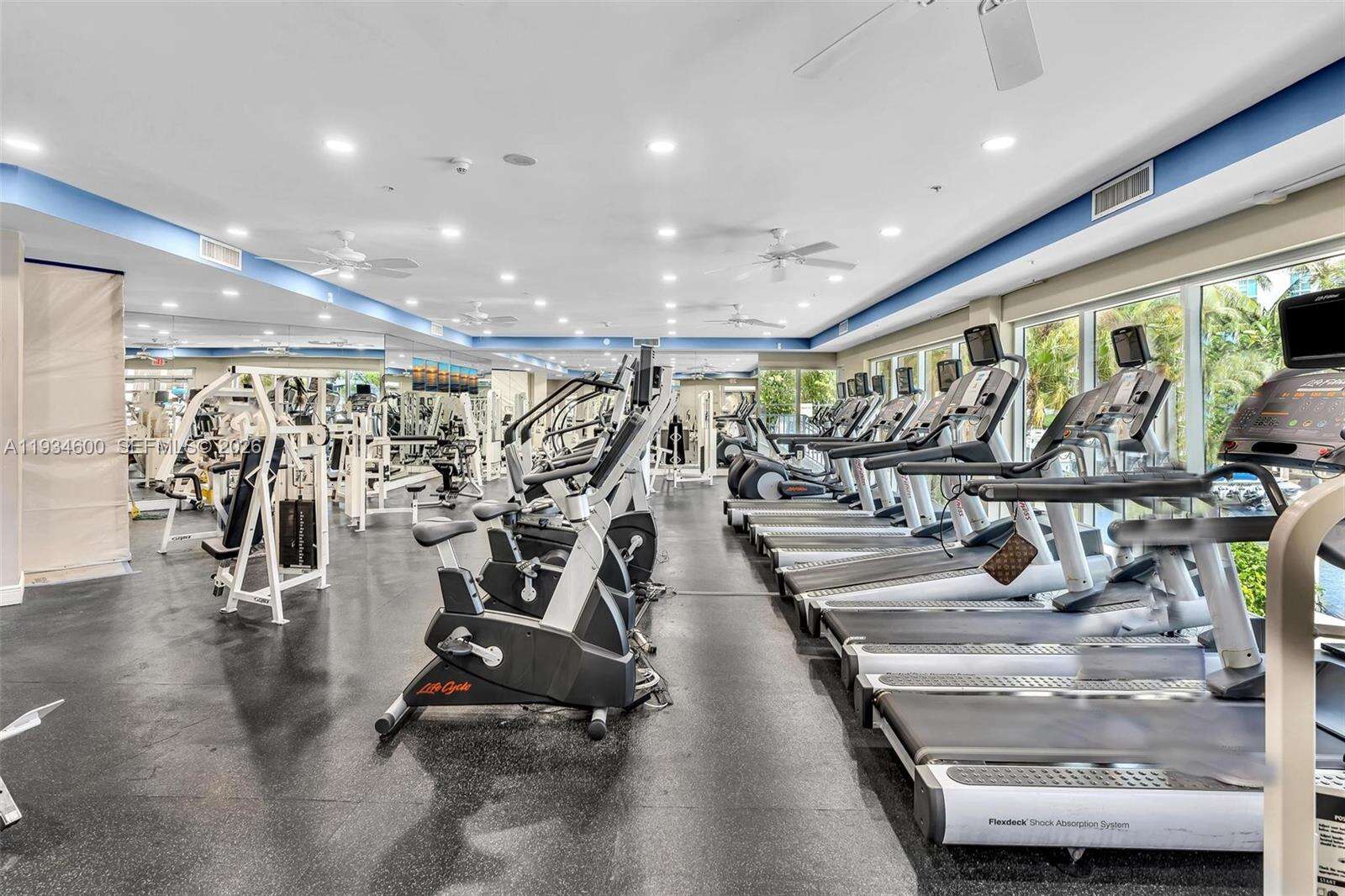Aventura Marina One at 3340 190 St, Aventura, FL 33180 - For Sale photo 67
