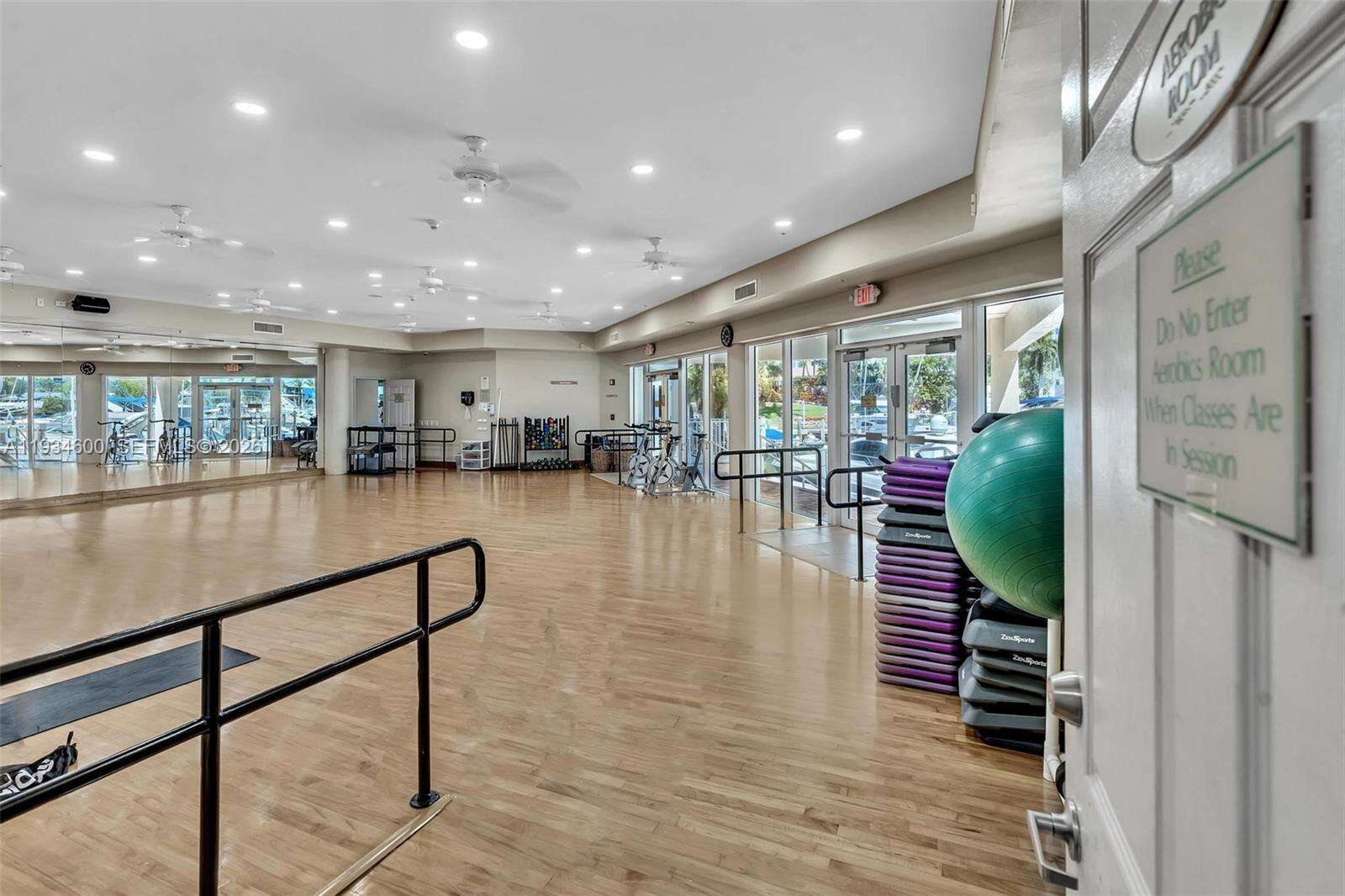 Aventura Marina One at 3340 190 St, Aventura, FL 33180 - For Sale photo 69