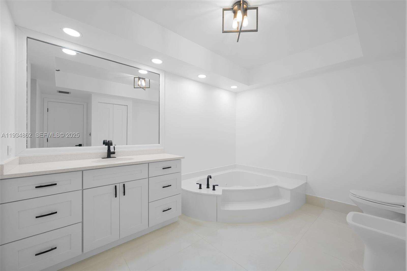 Hamptons West at 20281 Country Club Dr, Aventura, FL 33180 - For Sale photo 12