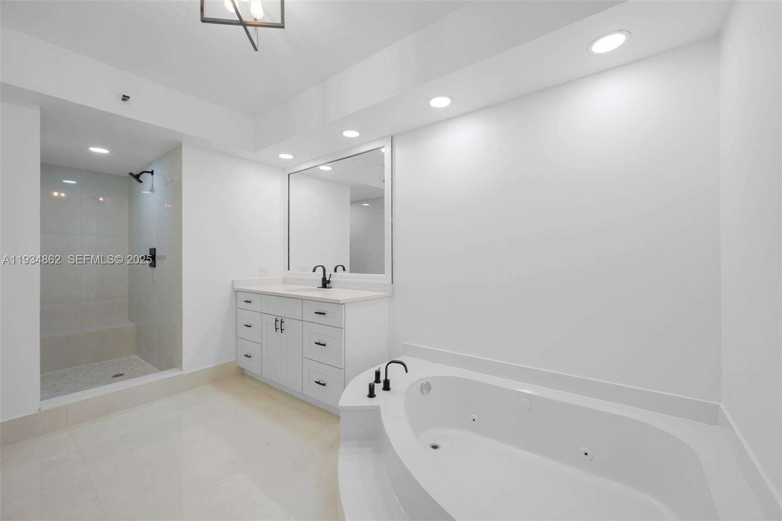 Hamptons West at 20281 Country Club Dr, Aventura, FL 33180 - For Sale photo 13