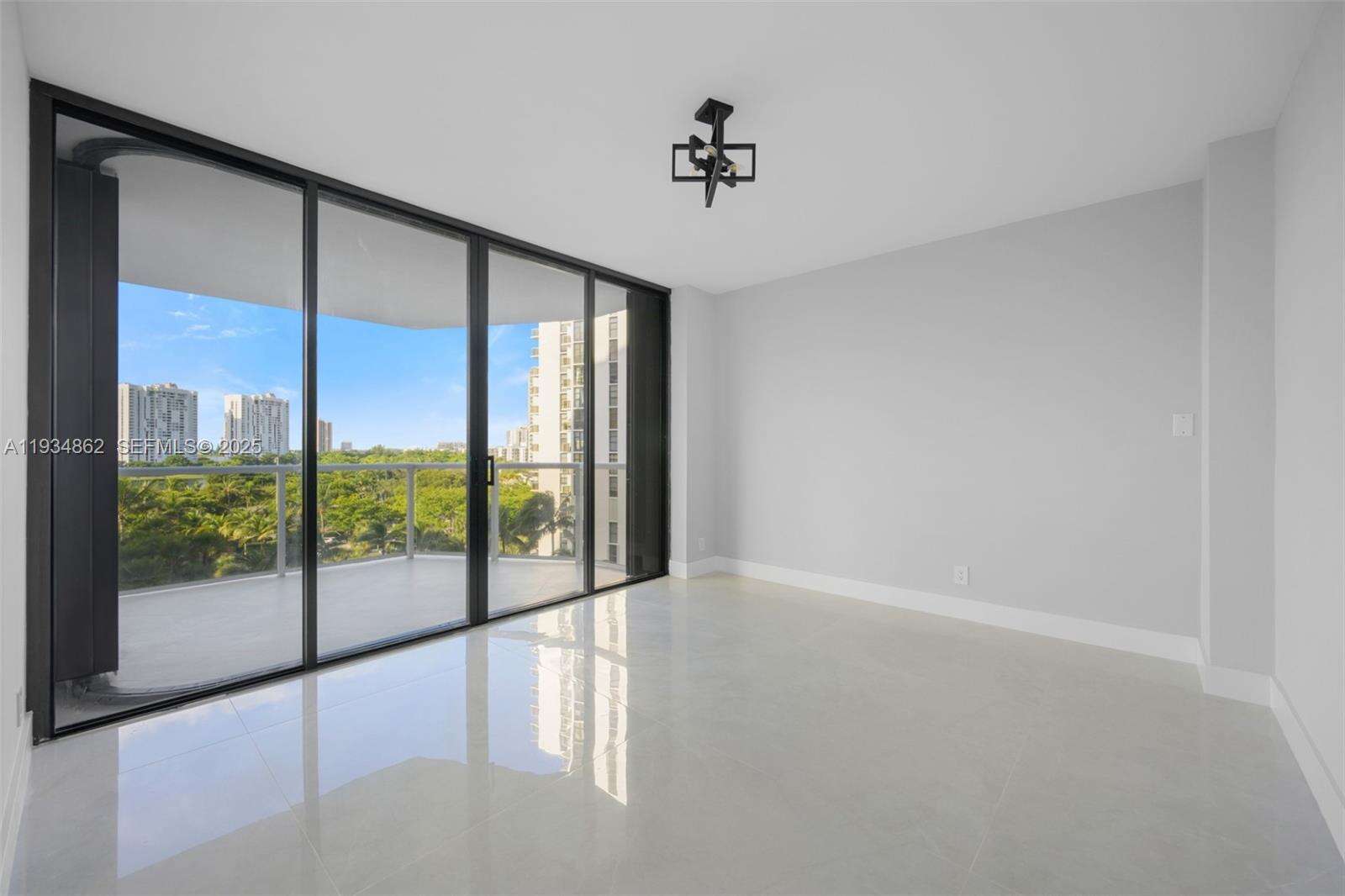 Hamptons West at 20281 Country Club Dr, Aventura, FL 33180 - For Sale photo 18