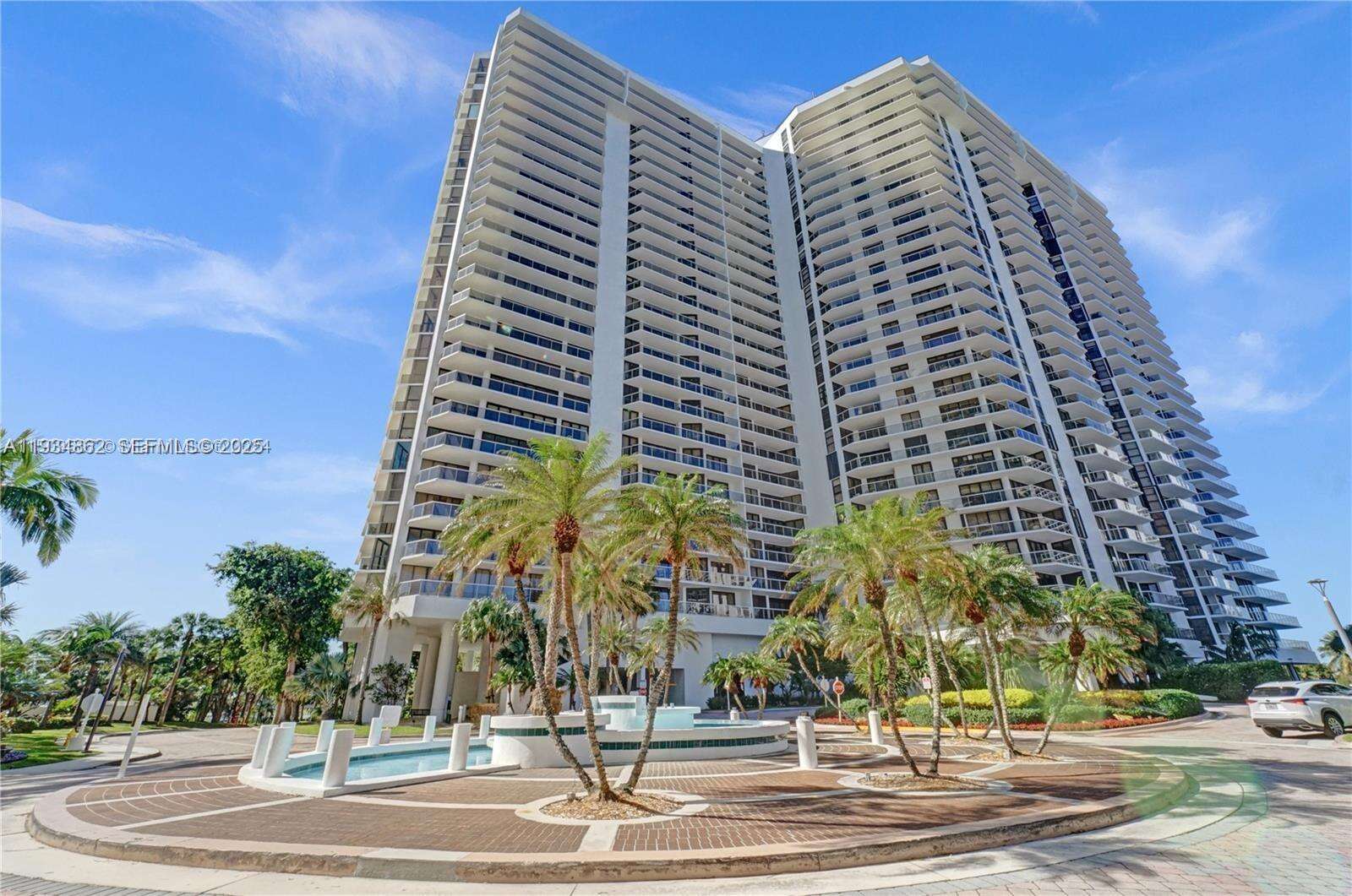 Hamptons West at 20281 Country Club Dr, Aventura, FL 33180 - For Sale photo 21