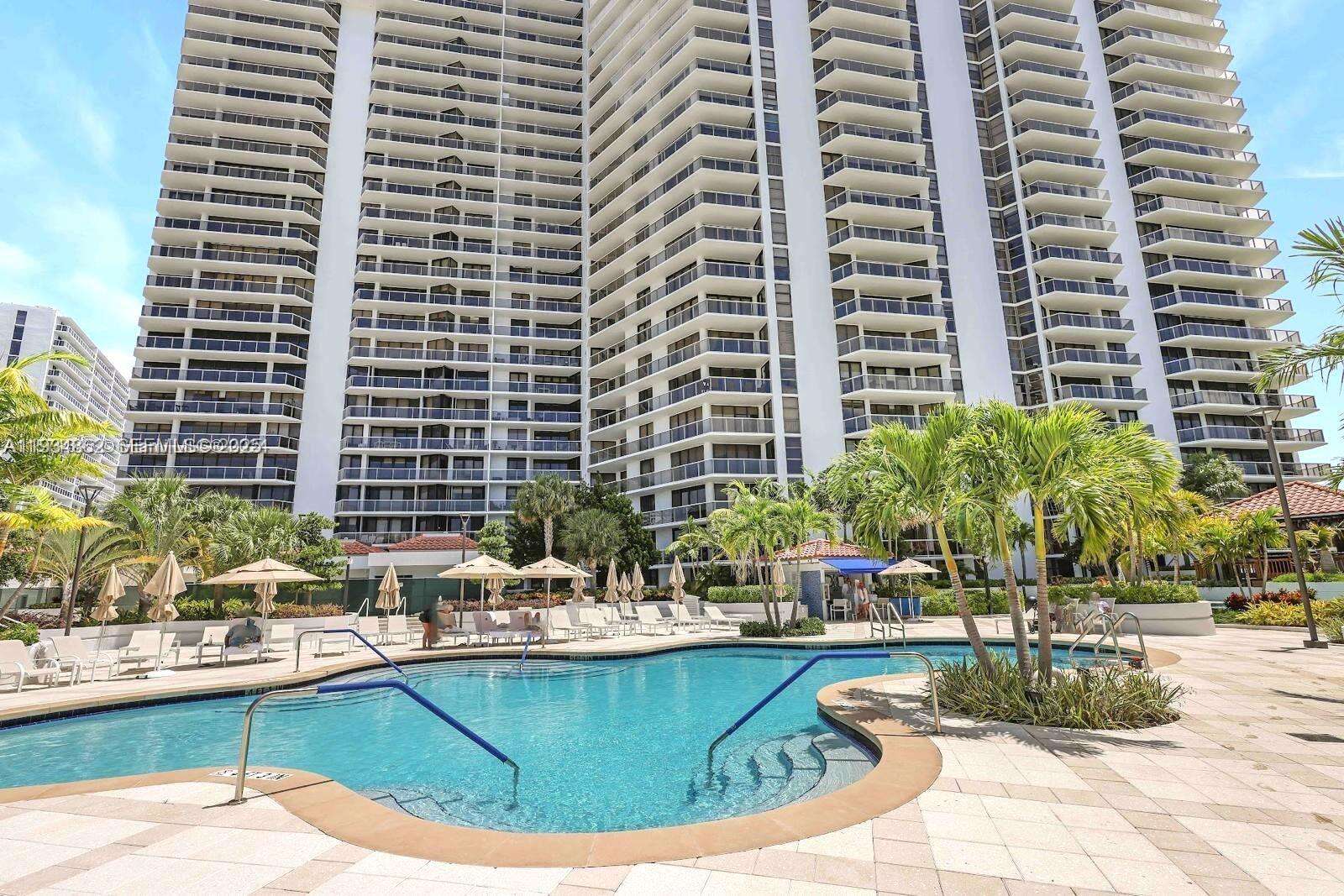 Hamptons West at 20281 Country Club Dr, Aventura, FL 33180 - For Sale photo 22
