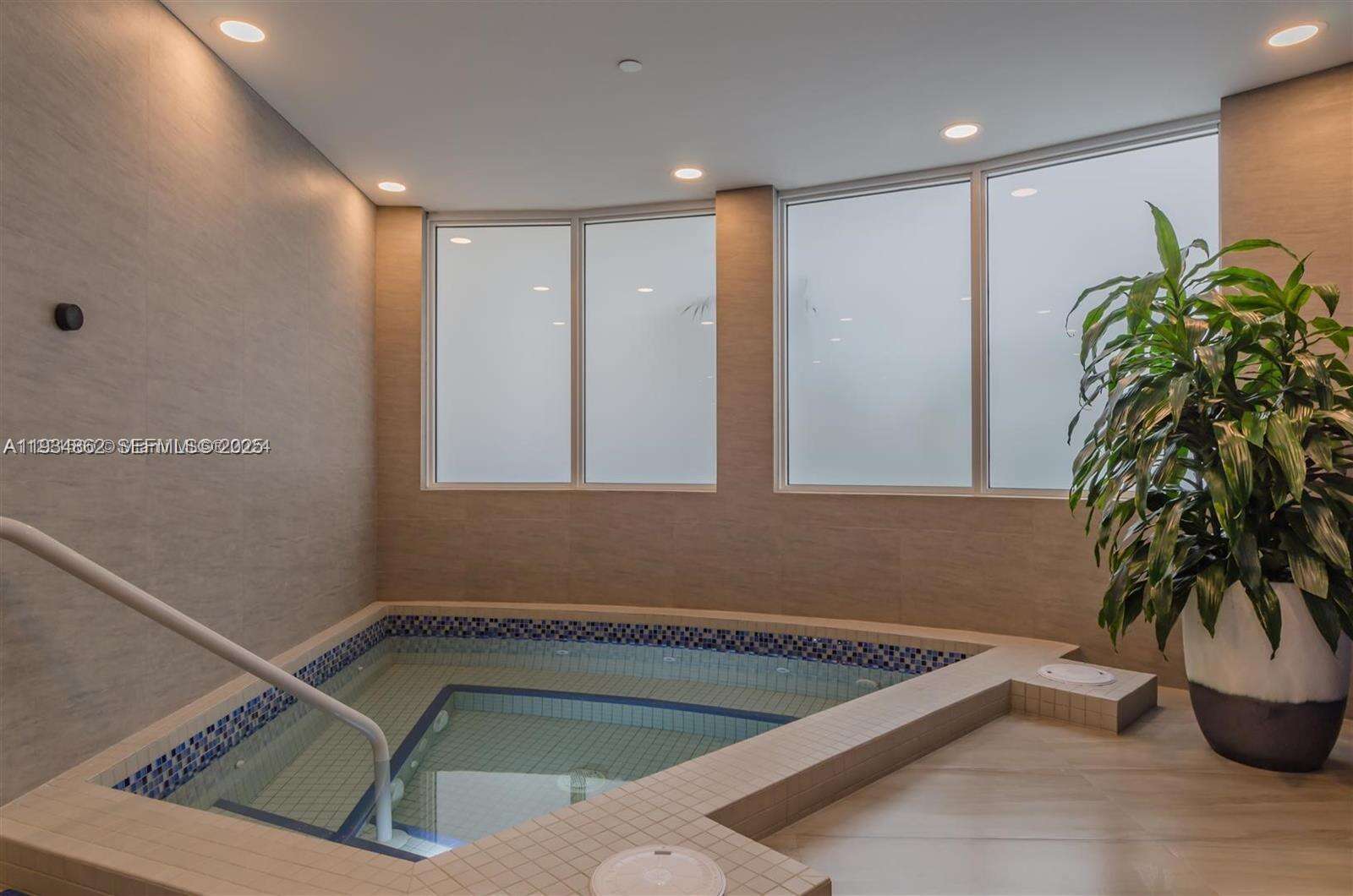 Hamptons West at 20281 Country Club Dr, Aventura, FL 33180 - For Sale photo 27