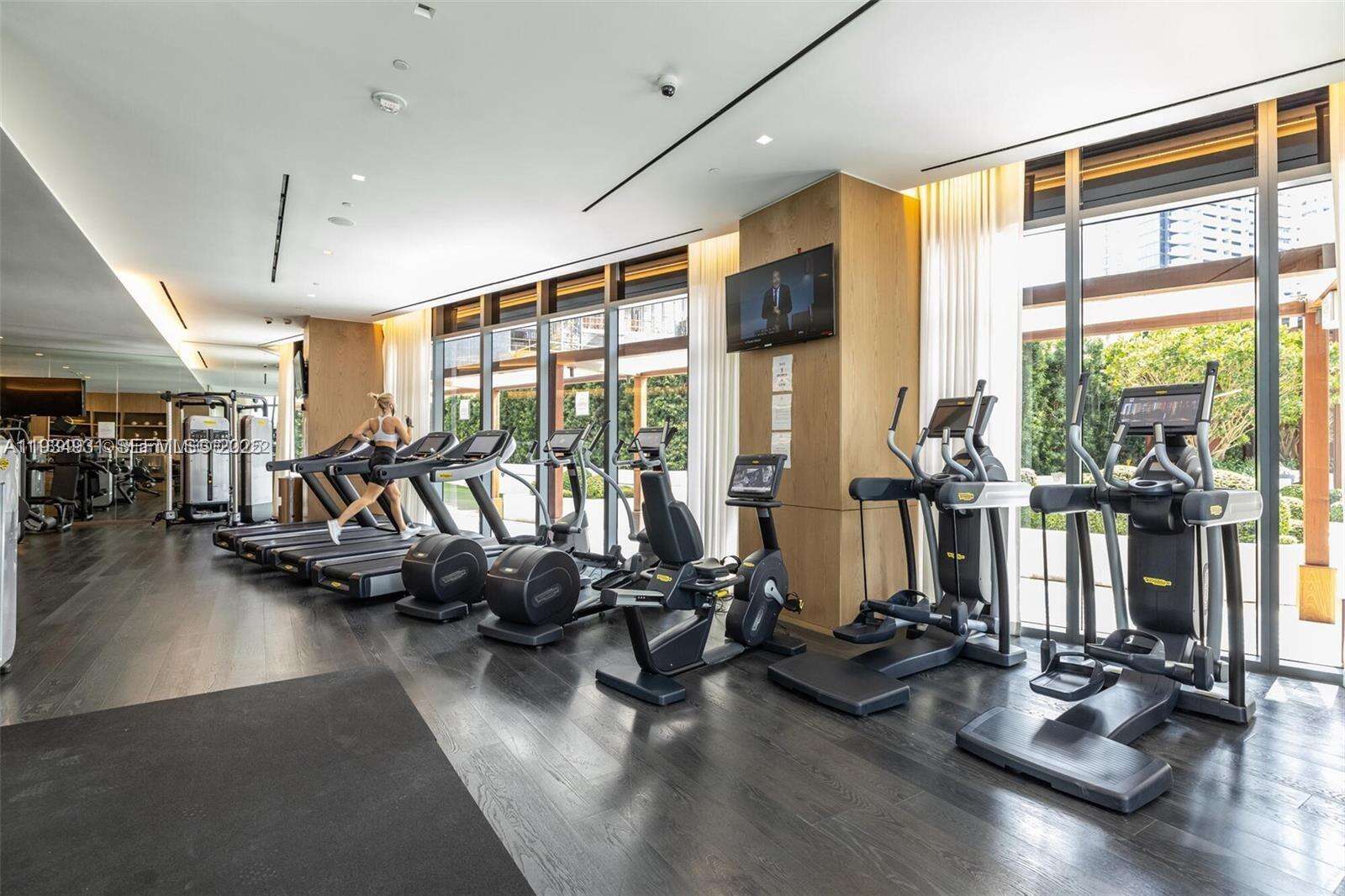 Sls Lux at 801 Miami Ave, Miami, FL 33130 - For Sale photo 25