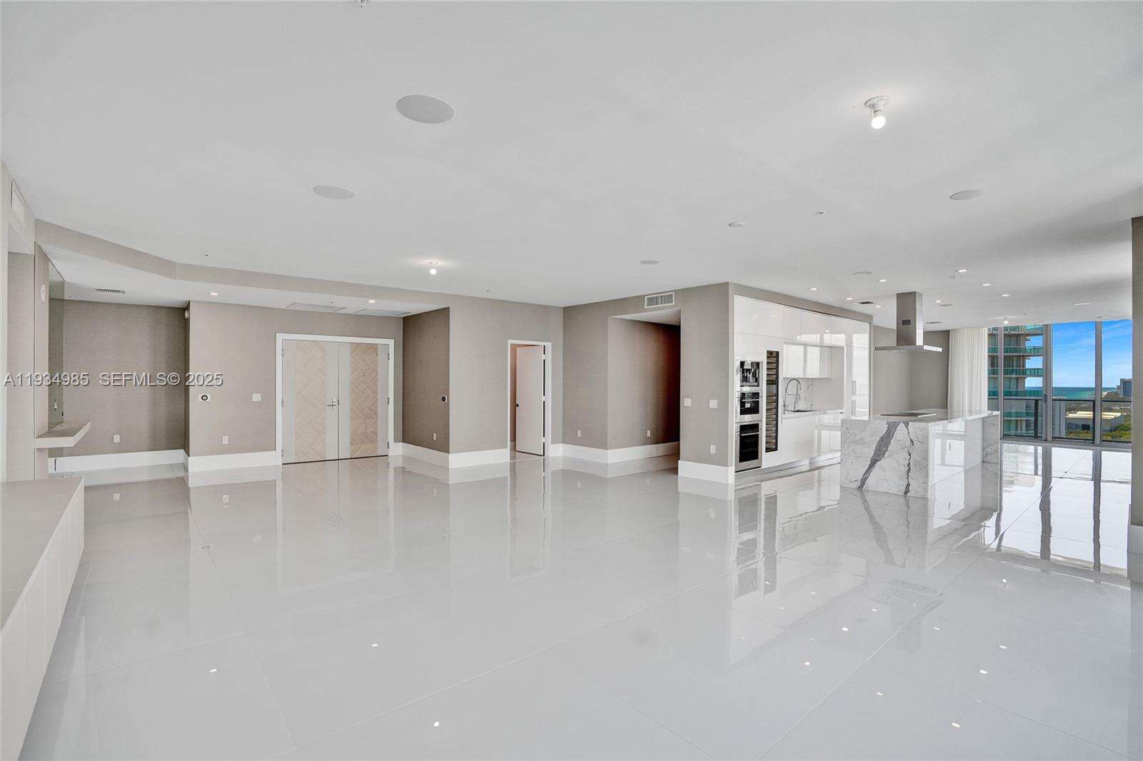 PARQUE TOWERS - 300 Sunny Isles Blvd, Sunny Isles Beach, FL 33160 | Picture 40