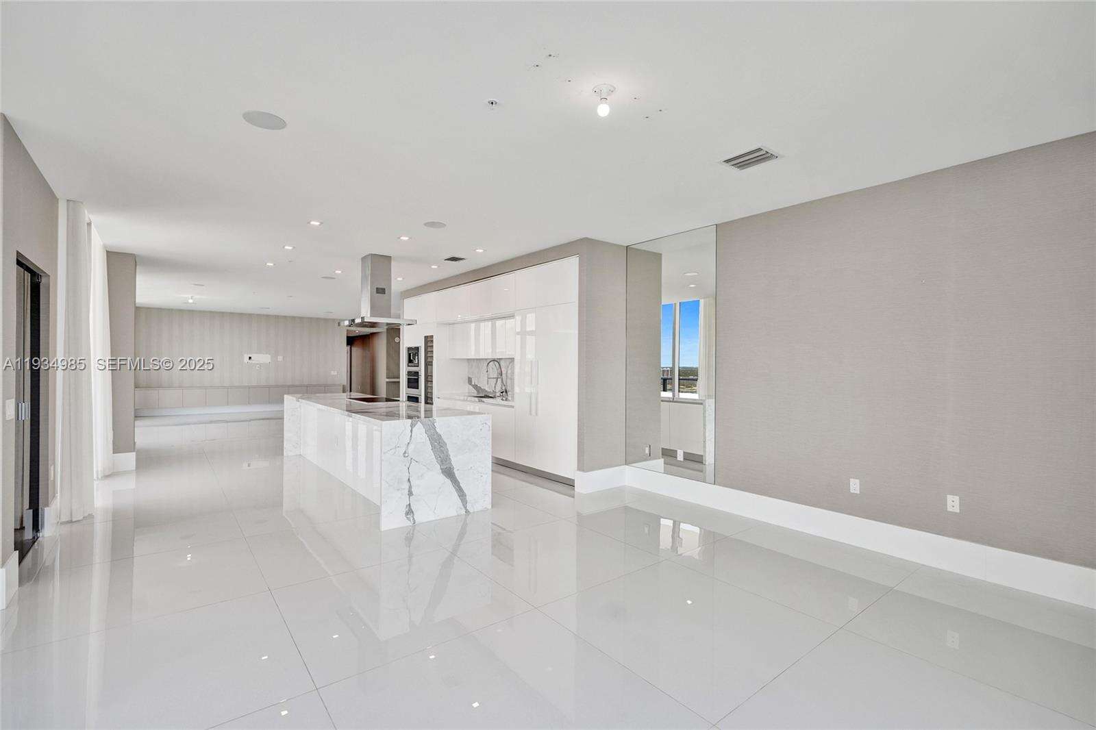 PARQUE TOWERS - 300 Sunny Isles Blvd, Sunny Isles Beach, FL 33160 | Picture 44