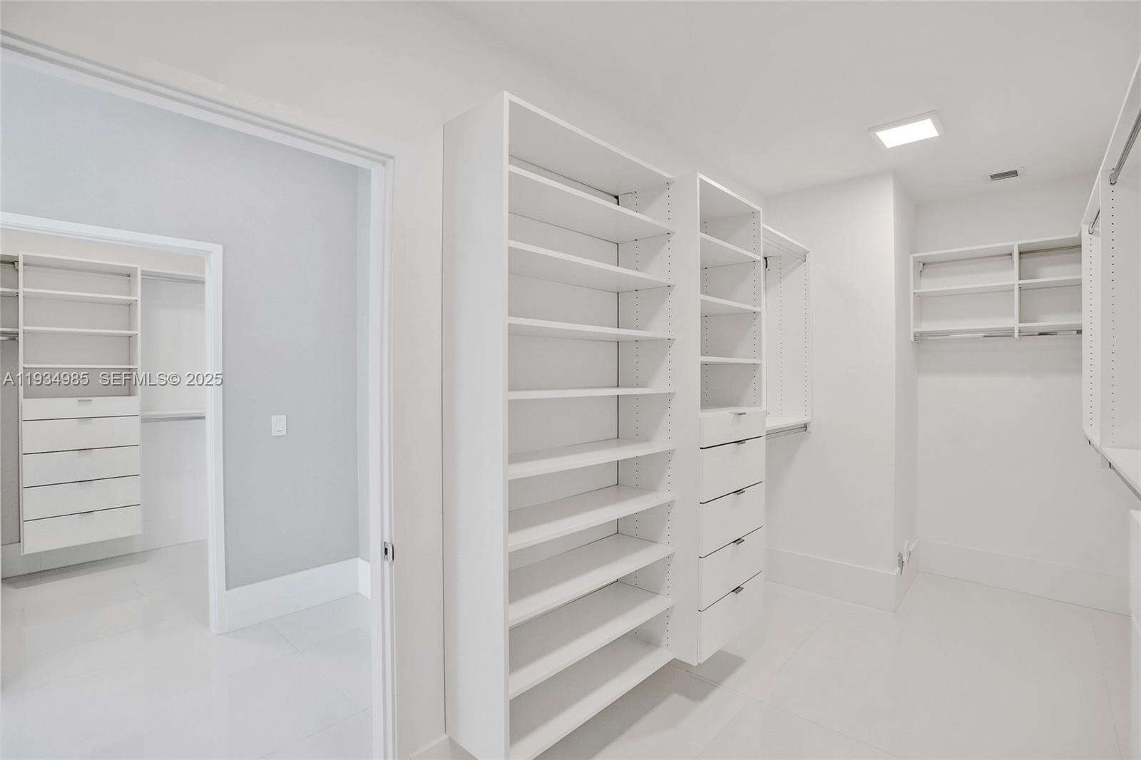 PARQUE TOWERS - 300 Sunny Isles Blvd, Sunny Isles Beach, FL 33160 | Picture 63