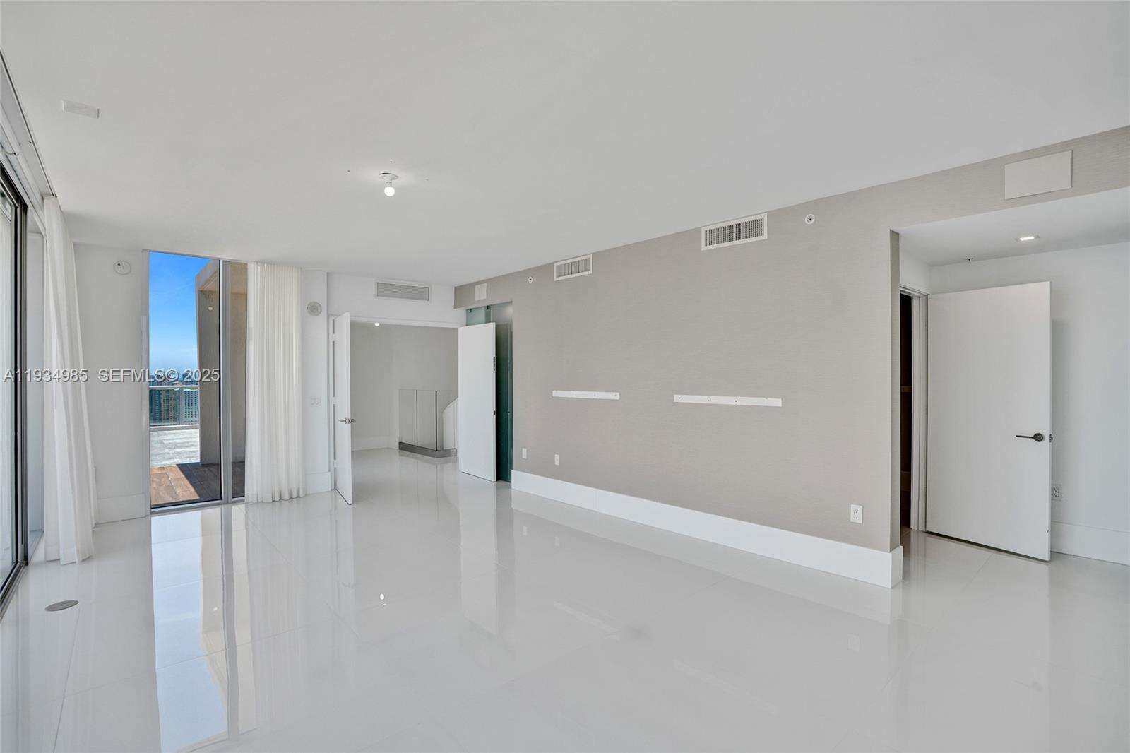 PARQUE TOWERS - 300 Sunny Isles Blvd, Sunny Isles Beach, FL 33160 | Picture 74