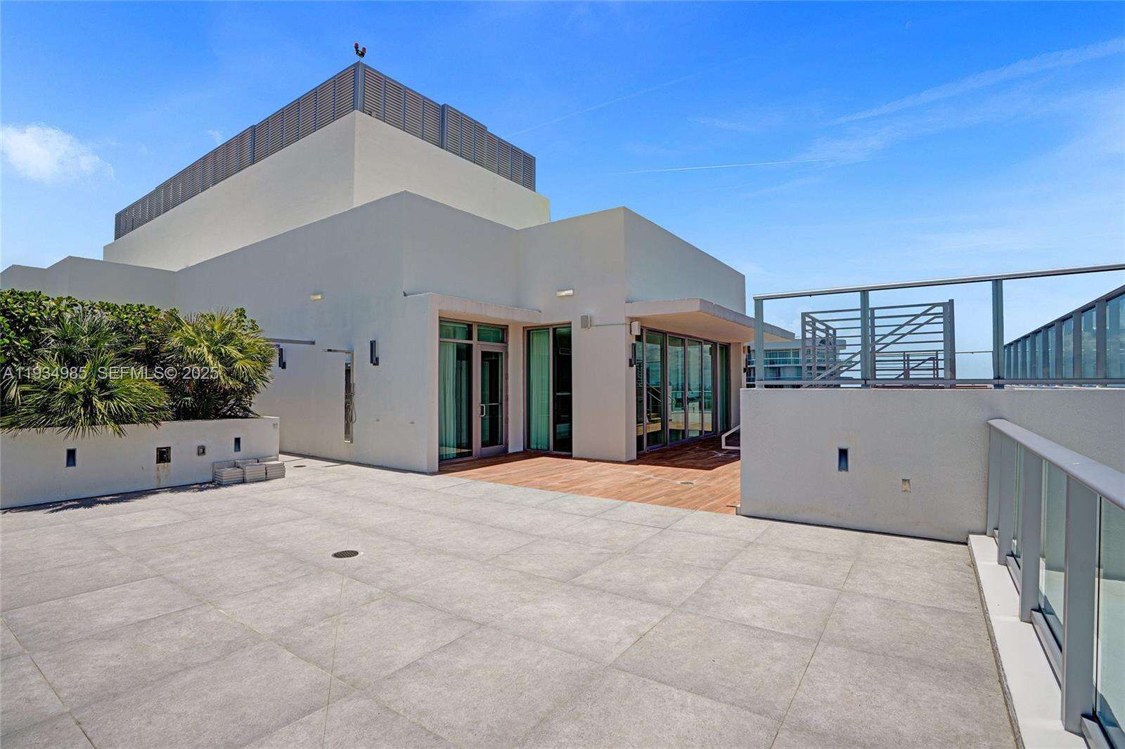 PARQUE TOWERS - 300 Sunny Isles Blvd, Sunny Isles Beach, FL 33160 | Picture 85