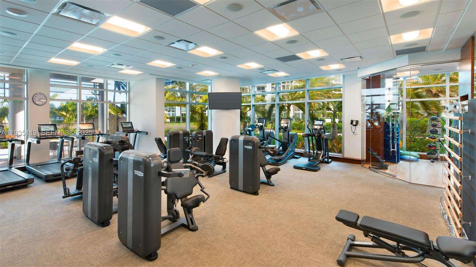 THE RESIDENCES AT ONE BAL HARBOUR - 10295 Collins Ave, Bal Harbour, FL 33154 | Picture 19