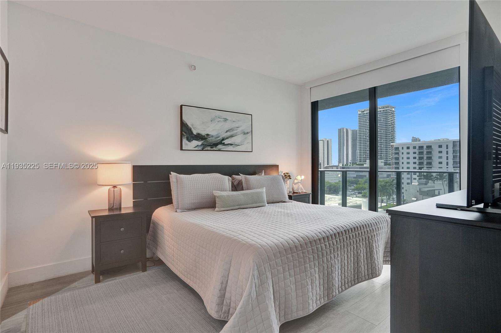 Hyde Midtown at 121 34 St, Miami, FL 33137 - For Sale photo 2