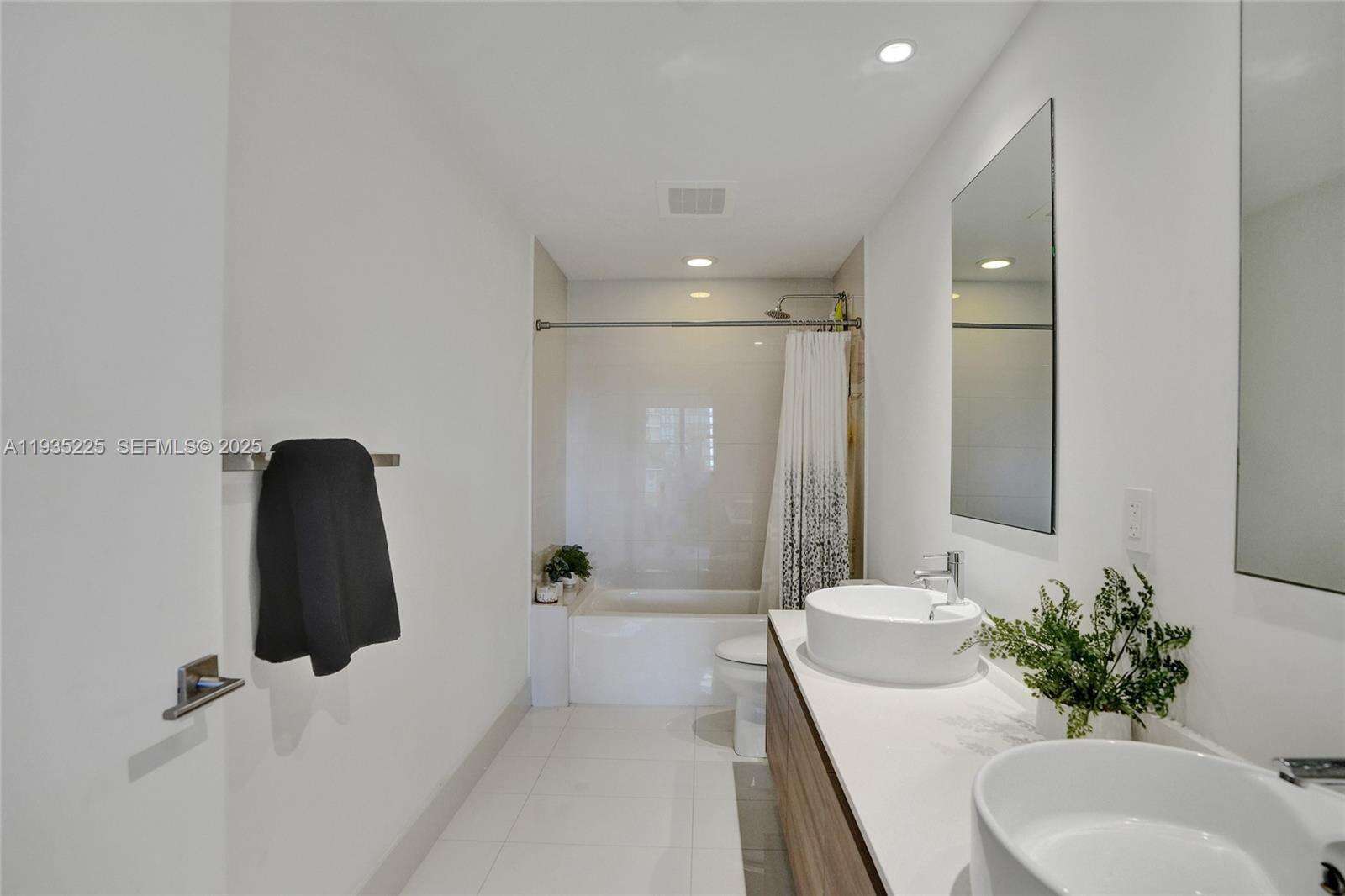 Hyde Midtown at 121 34 St, Miami, FL 33137 - For Sale photo 9