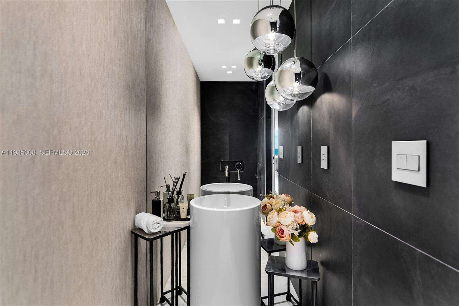 OCEANA BAL HARBOUR - 10203 Collins Ave, Bal Harbour, FL 33154 | Picture 16