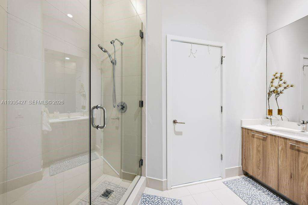 Paraiso Bayviews at 501 31 St, Miami, FL 33137 - For Sale photo 17