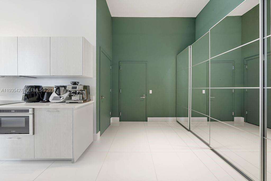 Paraiso Bayviews at 501 31 St, Miami, FL 33137 - For Sale photo 5