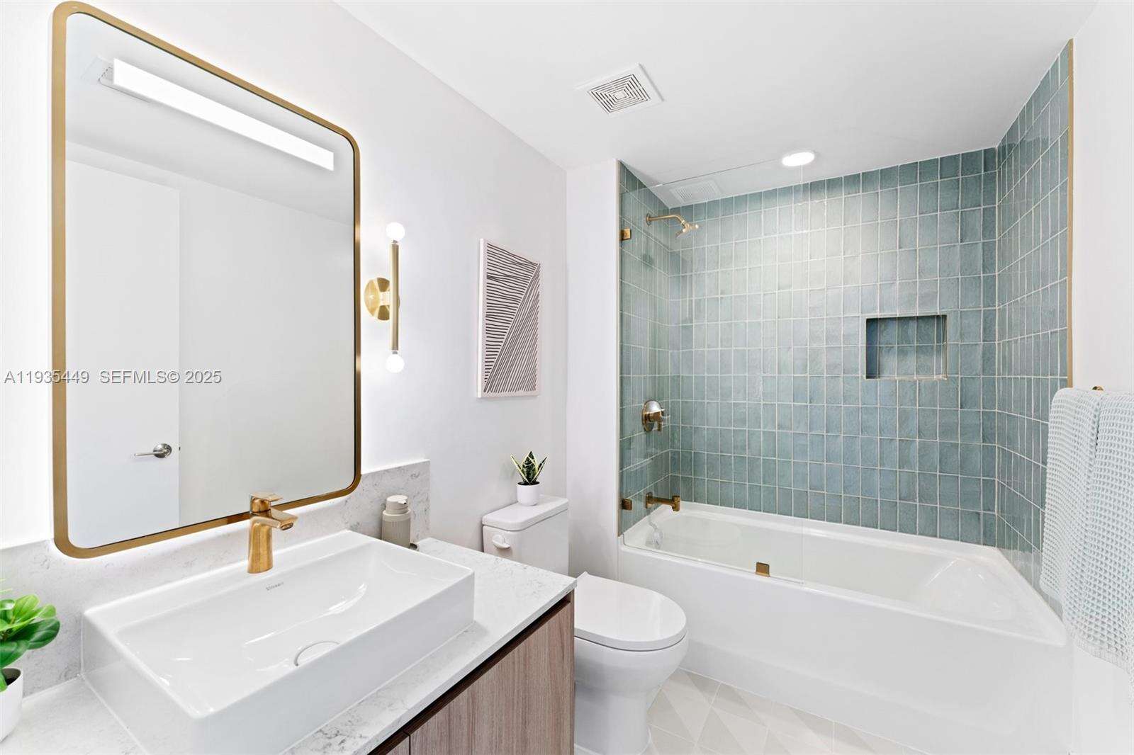 159 NE 6TH STREET - 159 6 St, Miami, FL 33132 | Picture 19