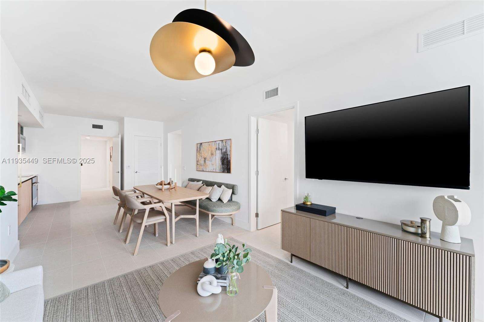 159 NE 6TH STREET - 159 6 St, Miami, FL 33132 | Picture 24